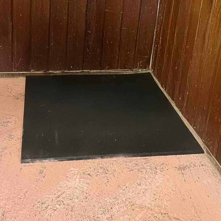 Stallmatta 20 mm, 1 x 1 m