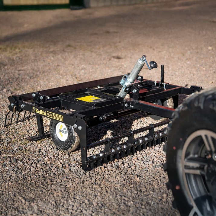 Gårdsharv ATV med justerbart chassi