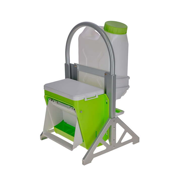 Ställ för vattenautomat och foderautomat höns