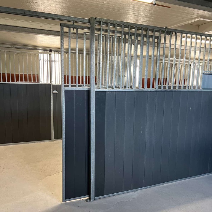 Front med skjutdörr 3,0 m, inkl plastplank, SWE