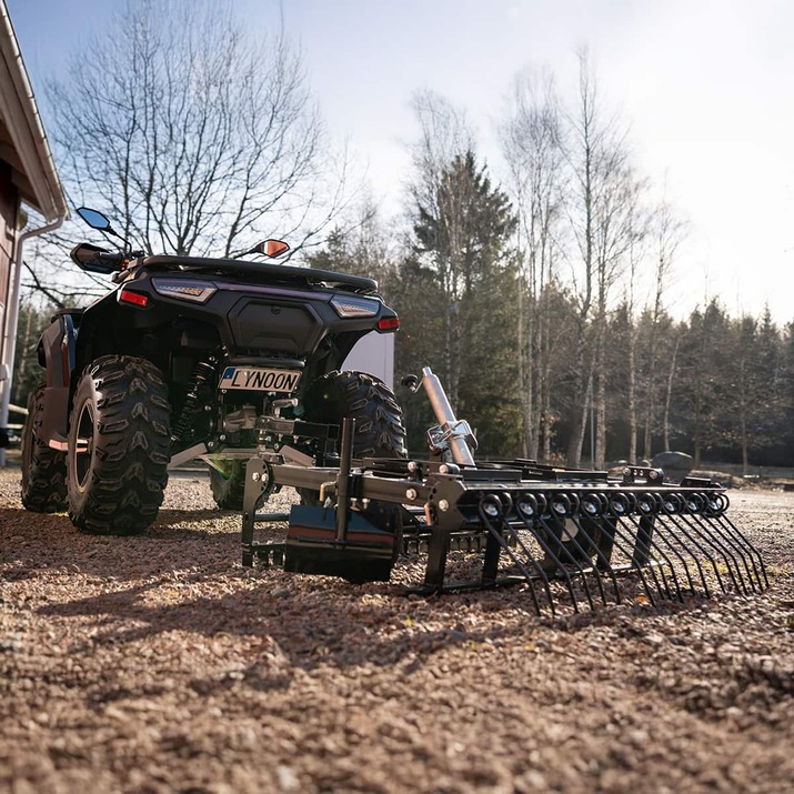 Gårdsharv ATV med justerbart chassi